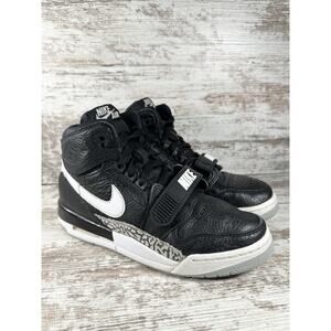 Youth Nike Air Jordan Legacy 312 (GS) Black/White/Cement Sneakers Sz 5Y Athletic